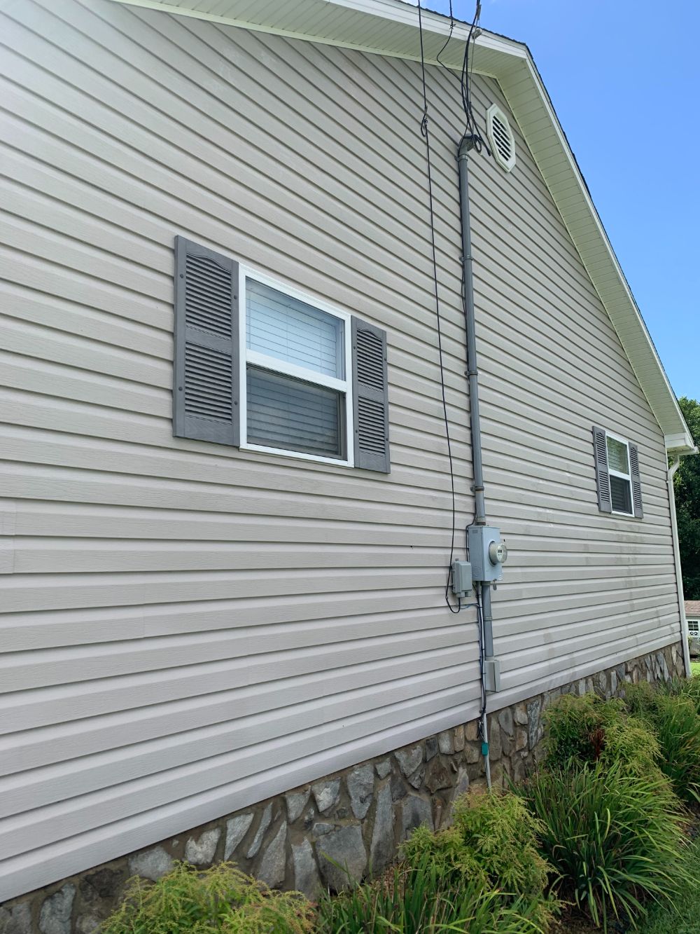 Solar Panel Cleaning Pomona thumbnail