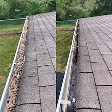 Gutter cleaning in Greeneville Image